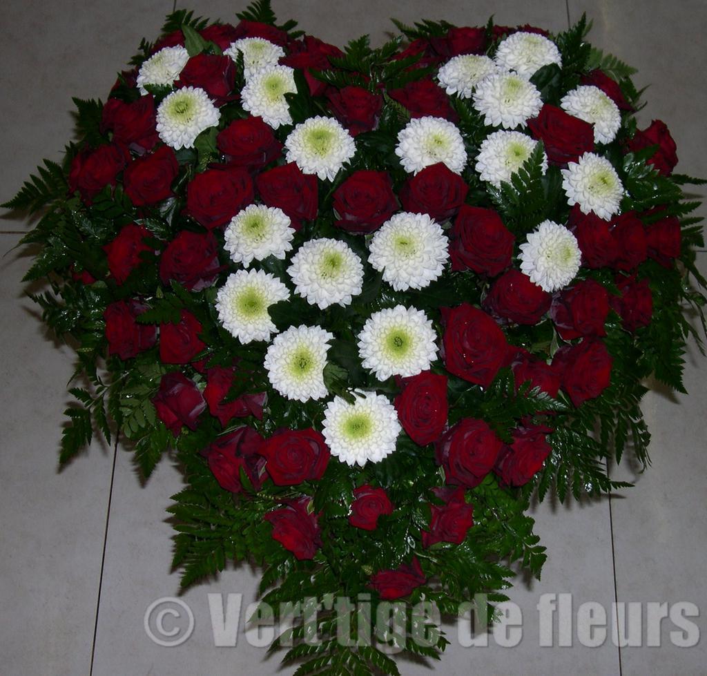 Coeur funeraire rose et gerbera