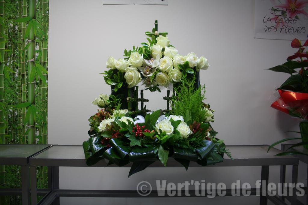 Pièces Unique Deuil Vert Tige de Fleurs Martigues