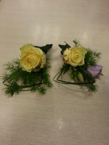 Boutonniere Rose jaune