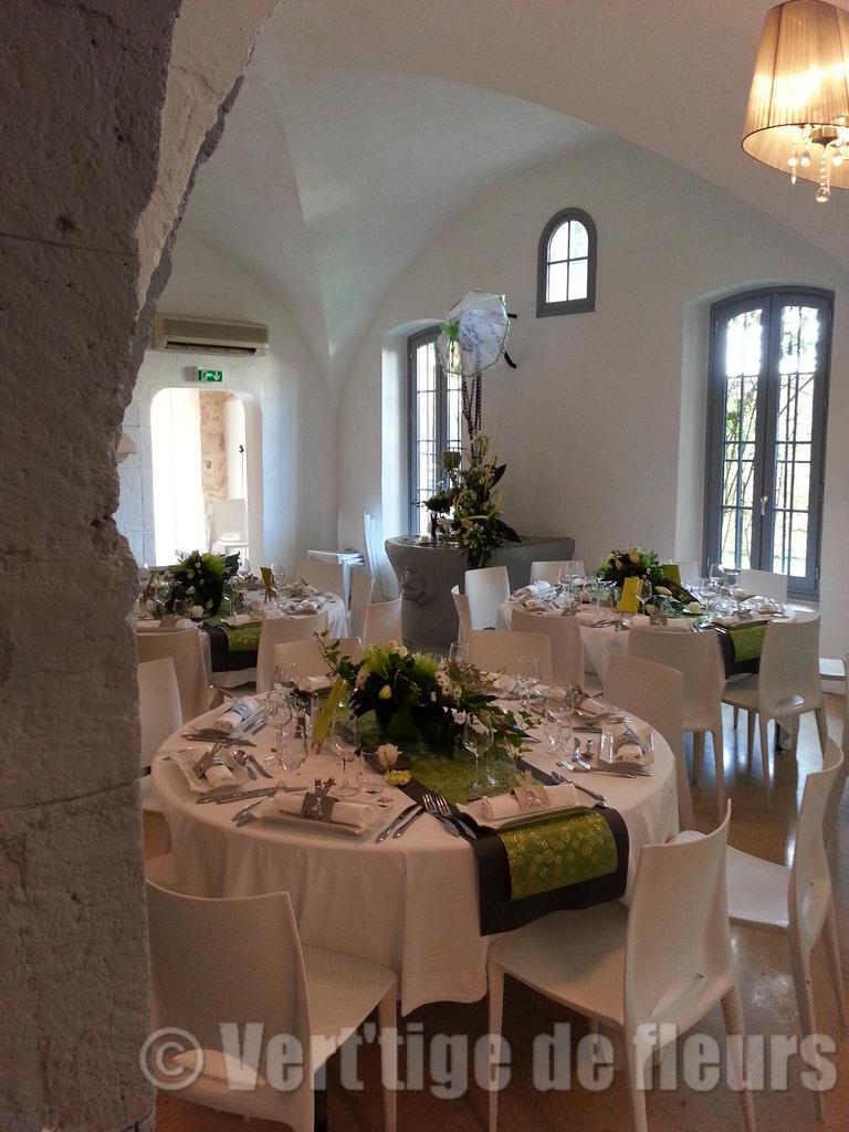 Decoration salle Mariage Domaine des Remparts