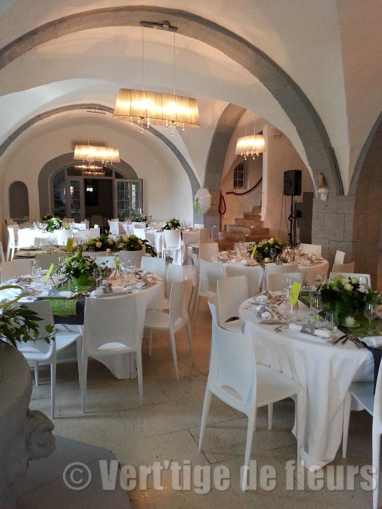 Decoration salle Mariage Domaine des Remparts